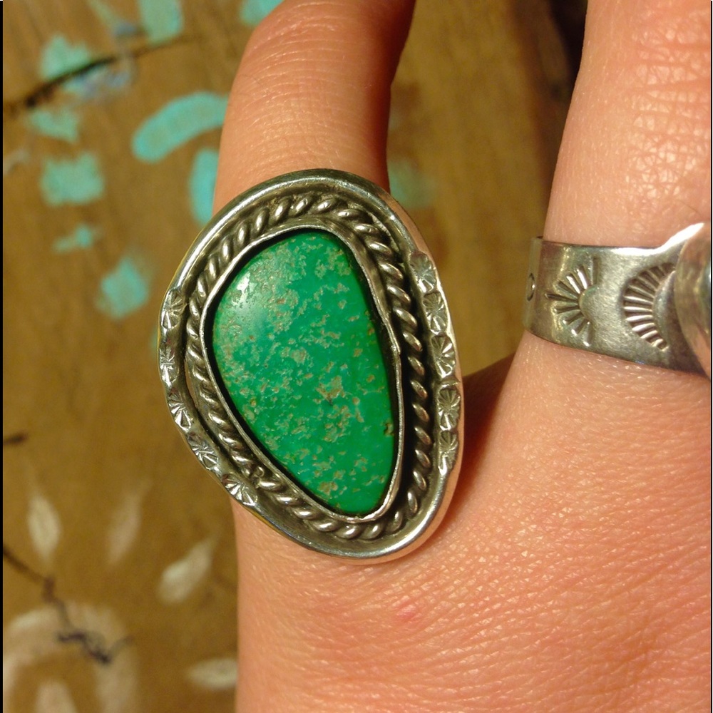 1970s vintage turquoise Navajo pinky ring - Picture 2 of 5